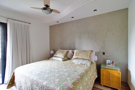 Apartamento à venda com 178m², 3 quartos e 3 vagasSuíte 1