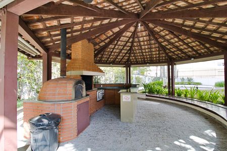 Apartamento à venda com 178m², 3 quartos e 3 vagasÁrea comum - Churrasqueira