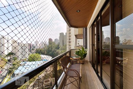 Apartamento à venda com 178m², 3 quartos e 3 vagasVaranda da Sala