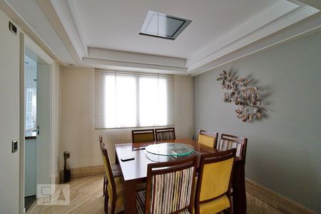 Apartamento à venda com 178m², 3 quartos e 3 vagasSala