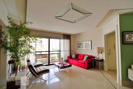 Apartamento à venda com 178m², 3 quartos e 3 vagasSala