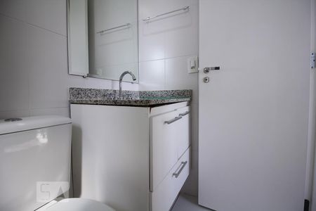 Apartamento à venda com 67m², 2 quartos e 1 vagaBanheiro da Suíte