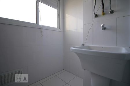 Apartamento à venda com 67m², 2 quartos e 1 vagaÁrea de Serviço