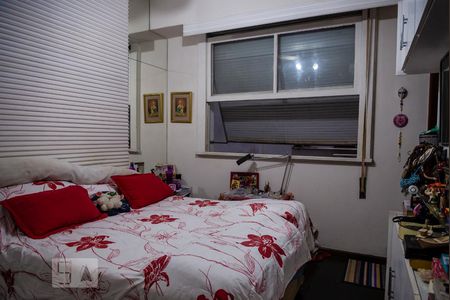 Apartamento à venda com 180m², 3 quartos e 1 vagaSuíte