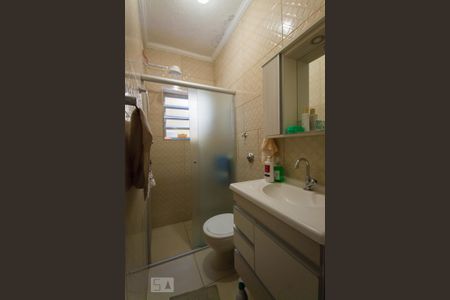 Casa à venda com 80m², 1 quarto e 2 vagasBanheiro 