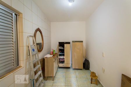 Casa à venda com 80m², 1 quarto e 2 vagasLavanderia 