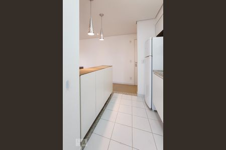 Apartamento para alugar com 60m², 1 quarto e 2 vagas Apartamento para alugar com 60m², 1 quarto e 2 vagasCozinha