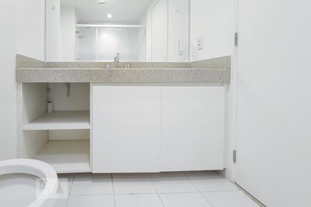 Apartamento para alugar com 60m², 1 quarto e 2 vagas Apartamento para alugar com 60m², 1 quarto e 2 vagasBanheiro Quarto - Suíte