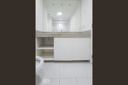Apartamento para alugar com 60m², 1 quarto e 2 vagas Apartamento para alugar com 60m², 1 quarto e 2 vagasBanheiro Quarto - Suíte
