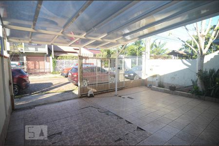 Casa à venda com 150m², 2 quartos e 2 vagasGaragem