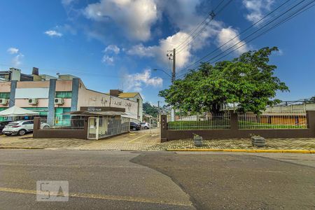 Apartamento à venda com 60m², 2 quartos e 1 vaga Apartamento à venda com 60m², 2 quartos e 1 vagaFachada do Condomínio