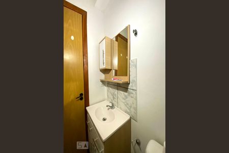 Apartamento à venda com 60m², 2 quartos e 1 vaga Apartamento à venda com 60m², 2 quartos e 1 vagaBanheiro