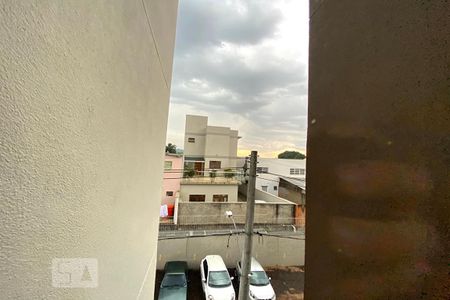 Vista Sala de Estar de apartamento à venda com 2 quartos, 60m² em Hamburgo Velho, Novo Hamburgo