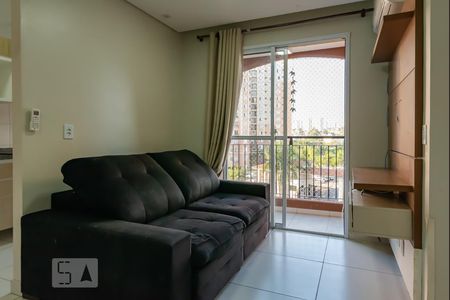 Sala de apartamento para alugar com 3 quartos, 62m² em Vila Satúrnia, Campinas
