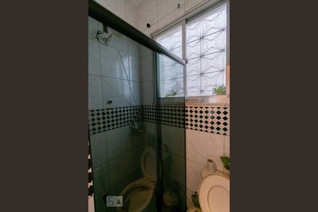 Casa para alugar com 250m², 4 quartos e 3 vagasBanheiro de Serviço