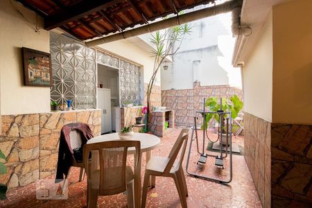 Casa para alugar com 250m², 4 quartos e 3 vagasÁrea Externa