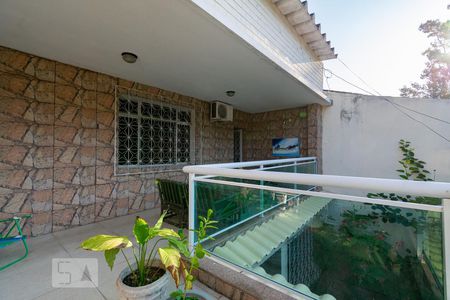 Casa para alugar com 250m², 4 quartos e 3 vagasÁrea Externa