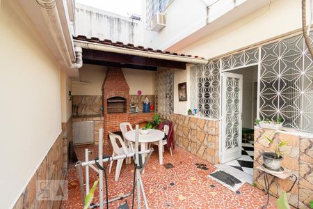 Casa para alugar com 250m², 4 quartos e 3 vagasÁrea Externa