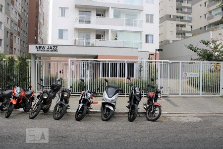Apartamento para alugar com 37m², 2 quartos e sem vagaFachada e portaria