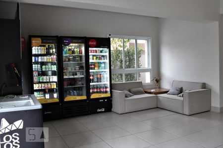 Apartamento para alugar com 37m², 2 quartos e sem vagaHall social