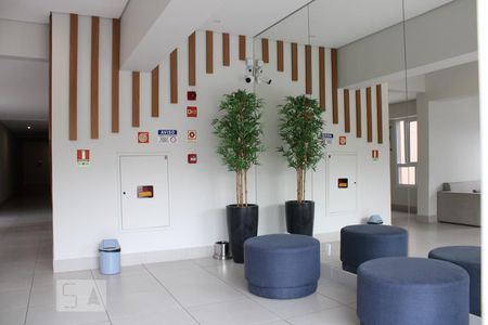 Apartamento para alugar com 37m², 2 quartos e sem vagaHall social