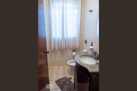 Casa à venda com 150m², 4 quartos e 2 vagasLavabo