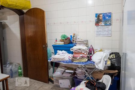 Casa à venda com 150m², 4 quartos e 2 vagasLavanderia