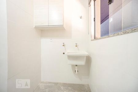 Apartamento para alugar com 40m², 2 quartos e sem vaga Apartamento para alugar com 40m², 2 quartos e sem vagaÁrea de serviço