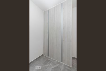Quarto 1 - Armário de apartamento para alugar com 2 quartos, 40m² em Vila Antonina, São Paulo