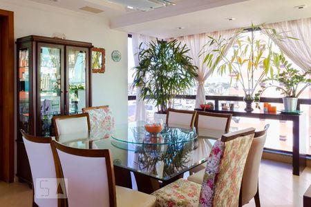 Sala de apartamento para alugar com 3 quartos, 214m² em Marechal Rondon, Canoas