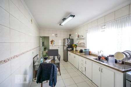 Casa à venda com 300m², 4 quartos e 1 vagaCozinha