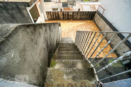 Casa à venda com 300m², 4 quartos e 1 vagaEscada