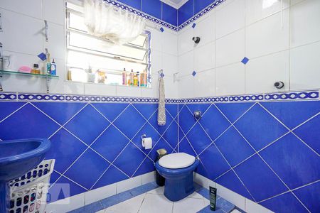 Casa à venda com 300m², 4 quartos e 1 vagaBanheiro social