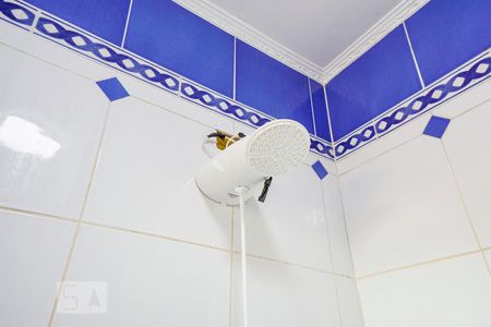 Casa à venda com 300m², 4 quartos e 1 vagaChuveiro