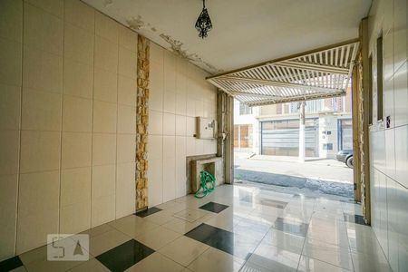 Casa à venda com 300m², 4 quartos e 1 vagaGaragem