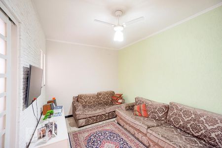 Sala de casa à venda com 4 quartos, 300m² em Vila Ivone, São Paulo