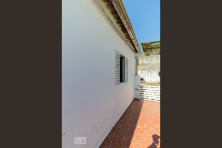 Corredor de casa para alugar com 1 quarto, 44m² em Vila Talarico, São Paulo
