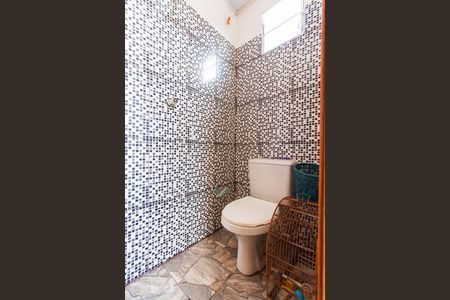 Casa à venda com 120m², 3 quartos e 2 vagasBanheiro - Terraço