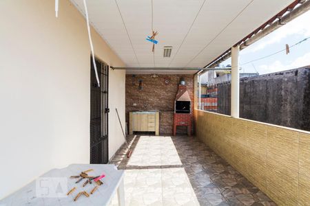 Casa à venda com 120m², 3 quartos e 2 vagasÁrea externa - Terraço