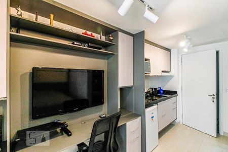 Studio para alugar com 26m², 1 quarto e 1 vaga Studio para alugar com 26m², 1 quarto e 1 vagaSala