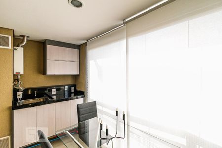 Studio para alugar com 26m², 1 quarto e 1 vaga Studio para alugar com 26m², 1 quarto e 1 vagaVaranda