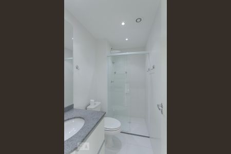 Apartamento à venda com 34m², 1 quarto e sem vagaBanheiro