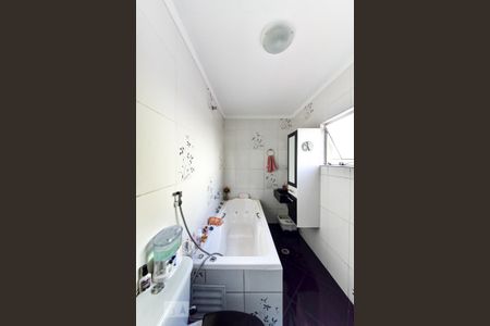 Casa à venda com 380m², 3 quartos e 2 vagasBanheiro da Suíte 3