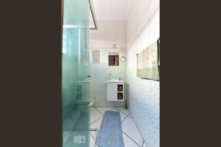 Casa à venda com 380m², 3 quartos e 2 vagasBanheiro da Suíte 2