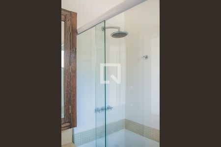 Casa de condomínio à venda com 82m², 1 quarto e 2 vagasBanheiro