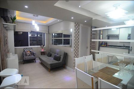 Sala de apartamento à venda com 2 quartos, 54m² em Harmonia, Canoas