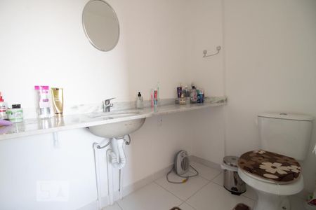 Apartamento à venda com 78m², 2 quartos e 1 vagaBanheiro da Suite 1