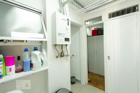 Apartamento à venda com 80m², 2 quartos e 1 vagaArea de serviço