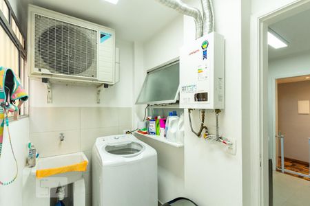 Apartamento à venda com 80m², 2 quartos e 1 vagaArea de serviço