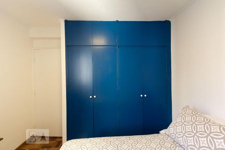 Apartamento à venda com 80m², 2 quartos e 1 vagaQuarto 1 - Armários